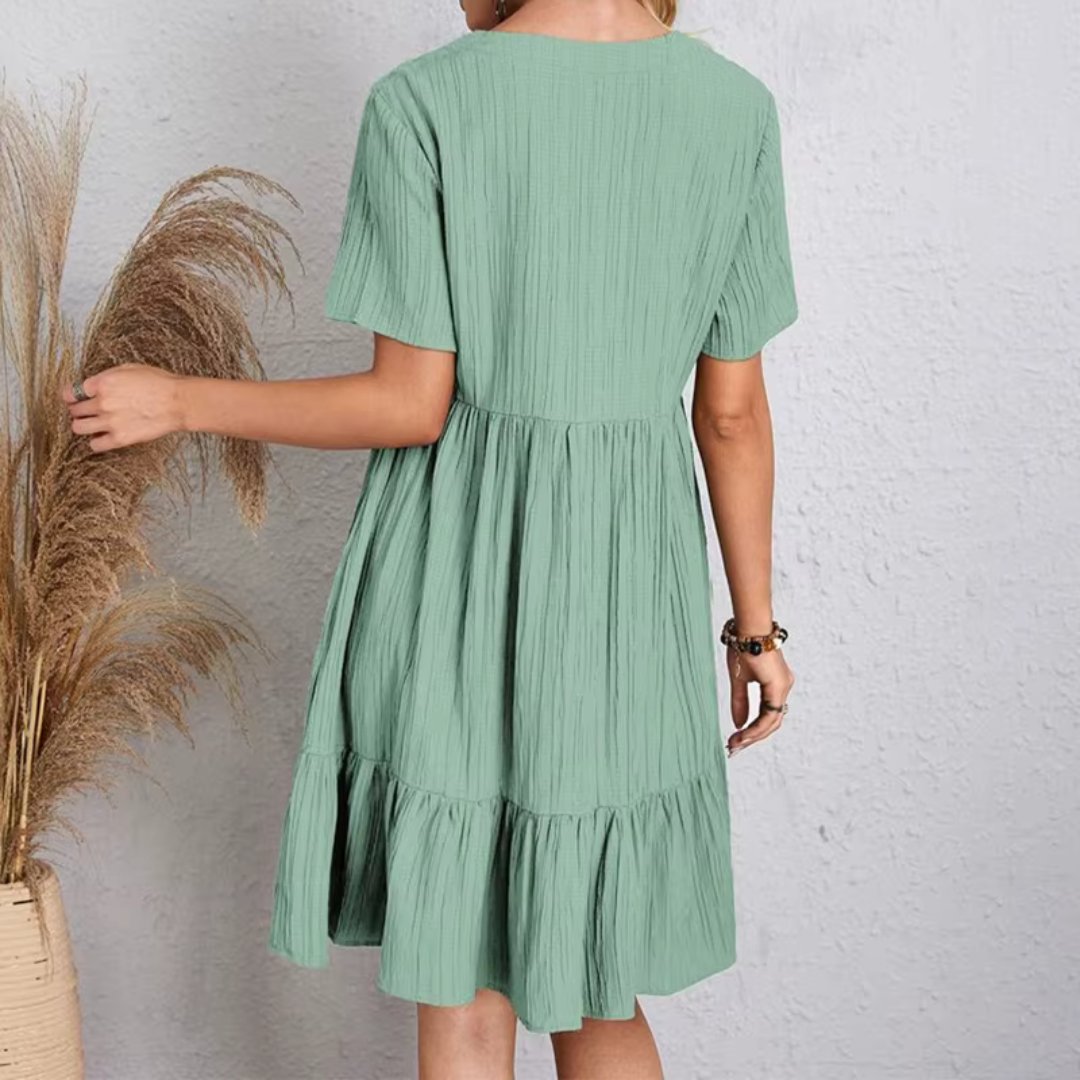 Hazel | Flowing & flattering pleated dress