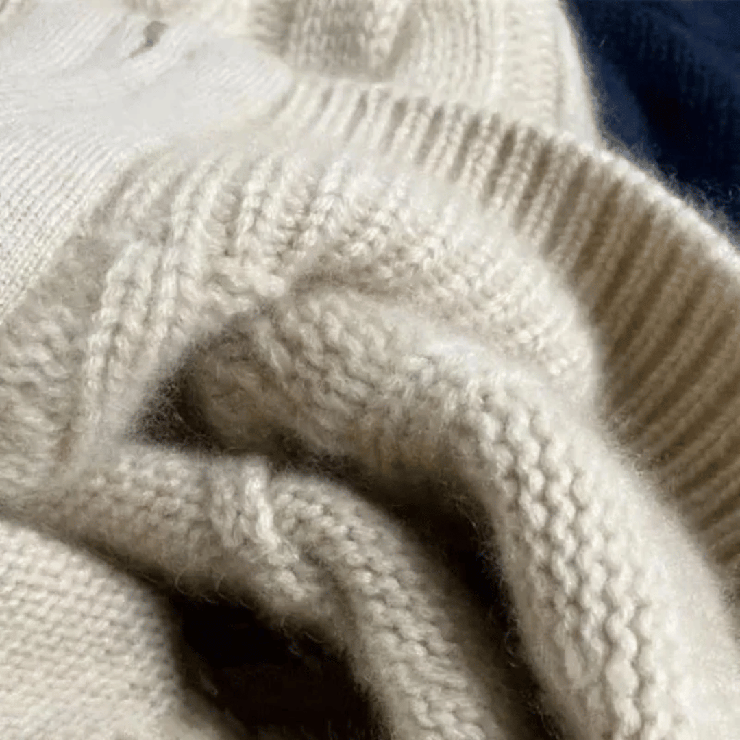 Eleganza | Cashmere Knit Turtleneck