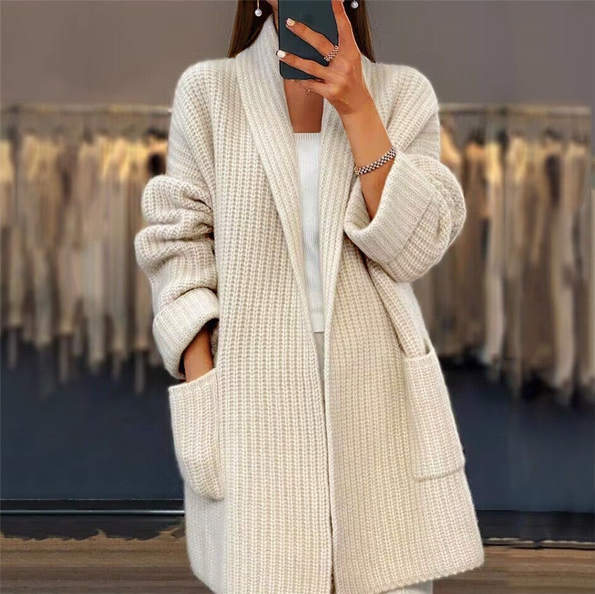 Christin | Fashionable long cardigan with V neck
