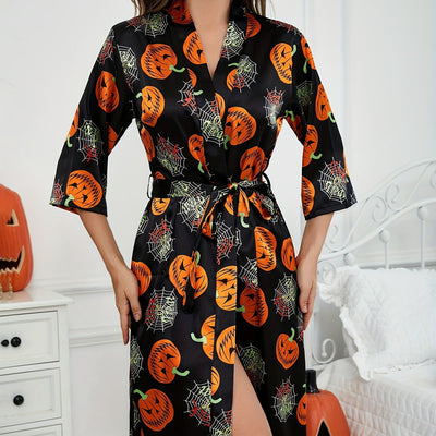 Christina | Ghostly and comfortable Halloween robe