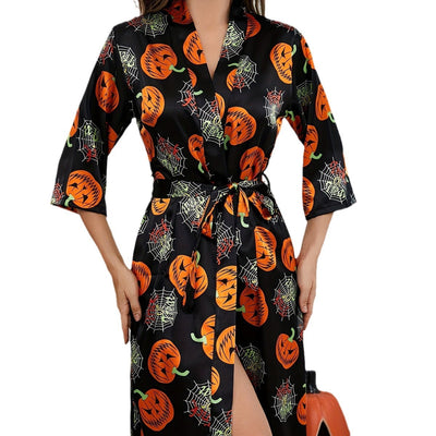 Christina | Ghostly and comfortable Halloween robe