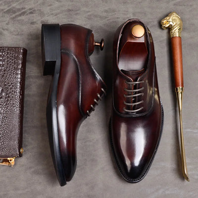 Vincent | Timeless Elegance in Leather