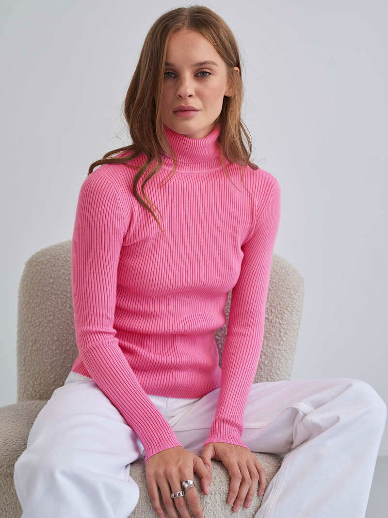 Jessika | Classic cotton turtleneck sweater
