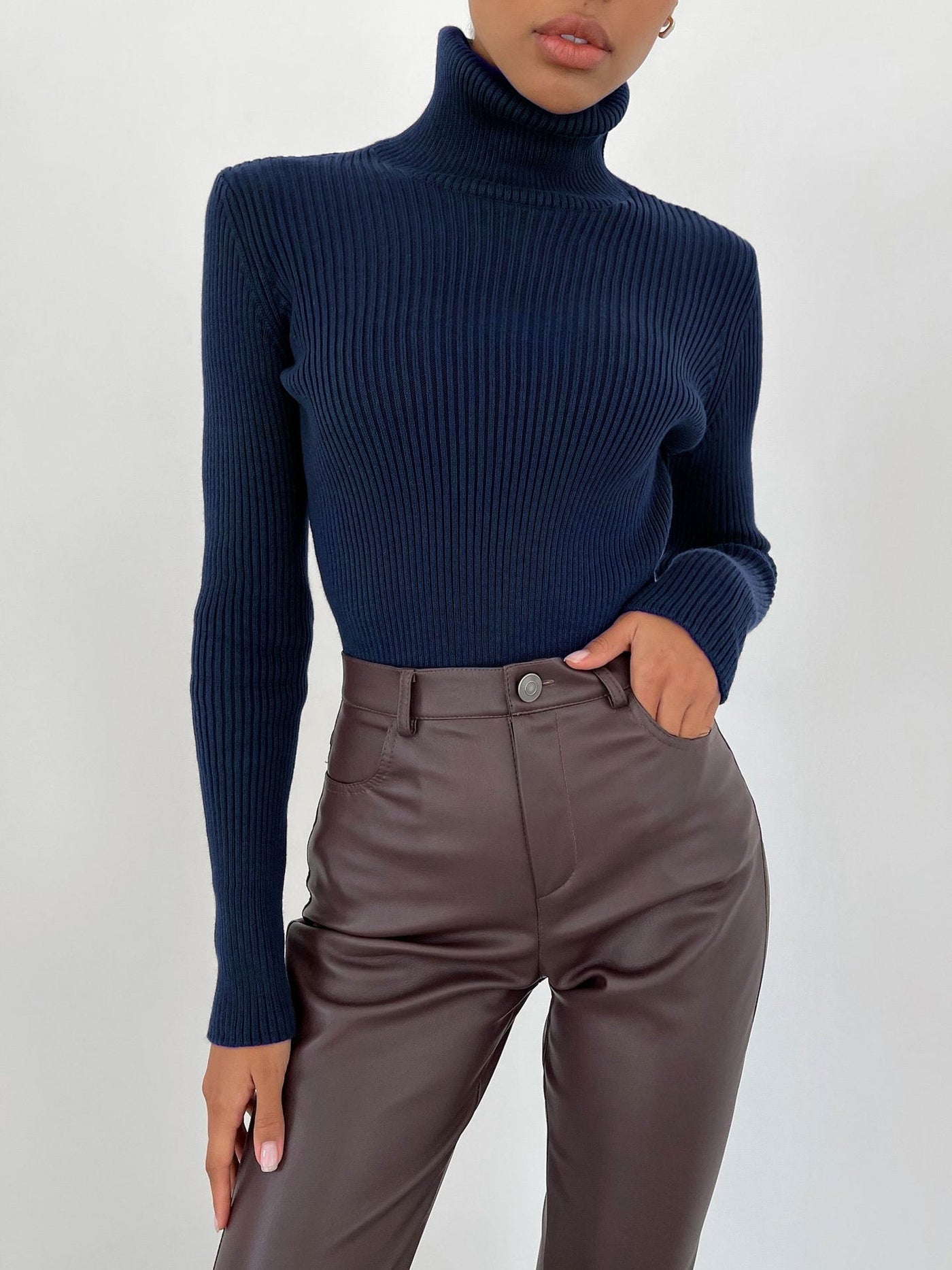 Jessika | Classic cotton turtleneck sweater
