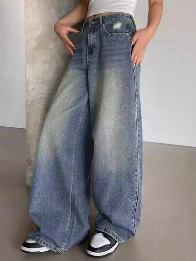 Jessika | Wide baggy jeans with mid rise