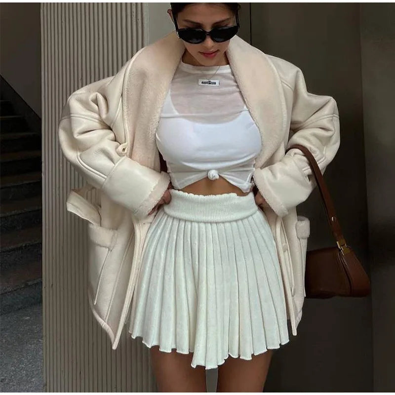 Johanna | Fitted jacket with belt