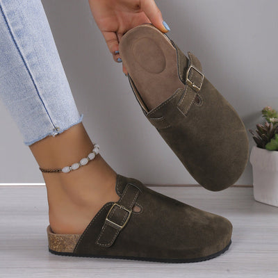 Asher | Flat Clogs with Belt