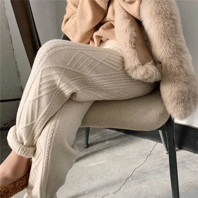 Lina | Cozy bunny sweatpants