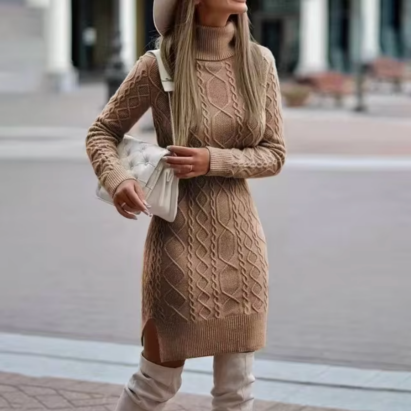 Lisa | Elegant long-sleeved knitted midi dress