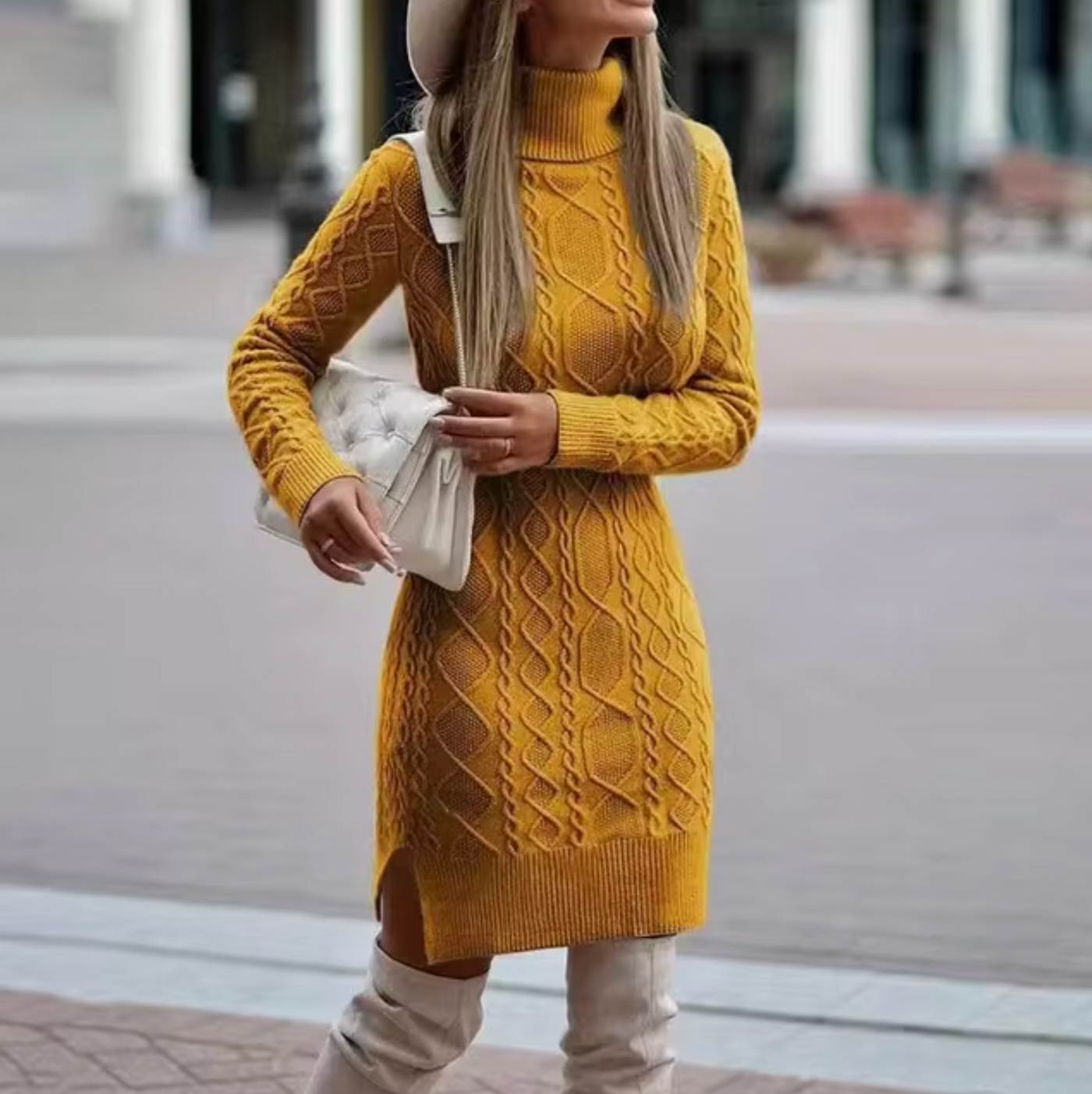 Lisa | Elegant long-sleeved knitted midi dress