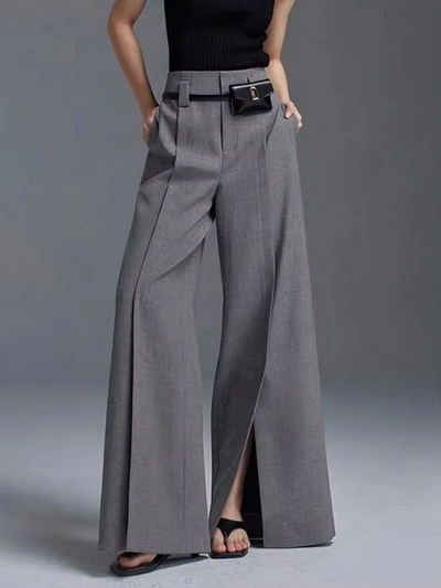 Kiara | Stylish Runway Pleat Trousers