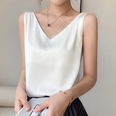 Maria | Elegant silk tank top