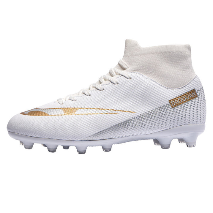 Mathias | Football boots with spikes