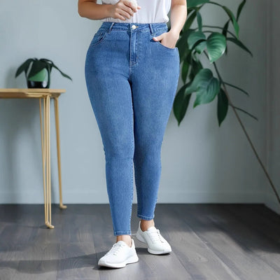 Alica | Elevate Style Mom Jeans