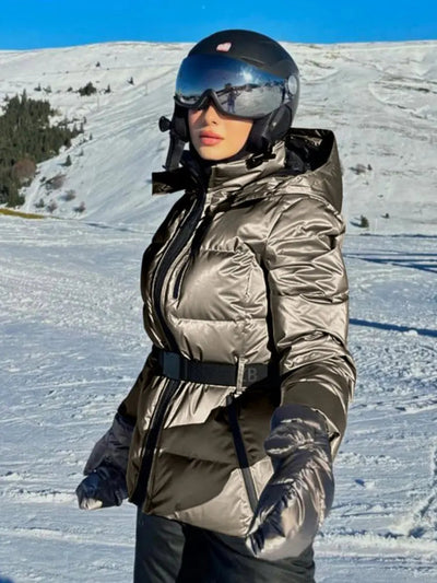 Milla | Fashionable ski jacket with belted waist