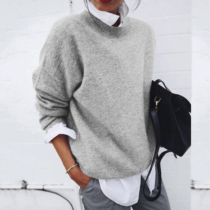 Nadia | Classic crew neck knitted sweater