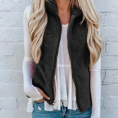 Nadine | Cozy vest with zipper