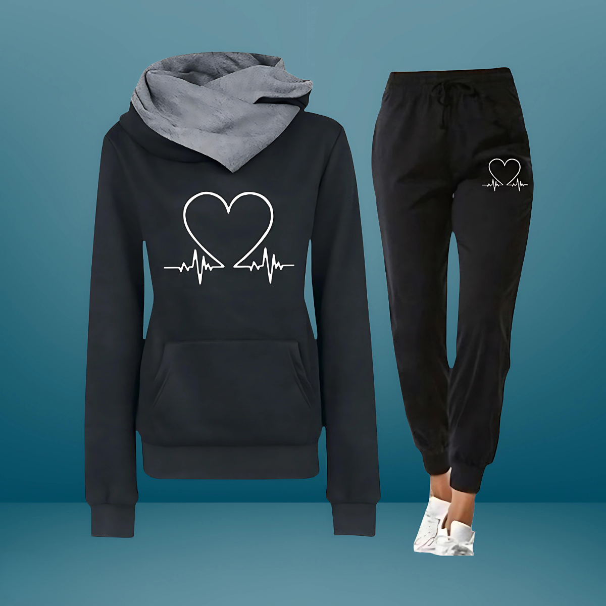 Aurora | Printed tracksuit with heartbeat