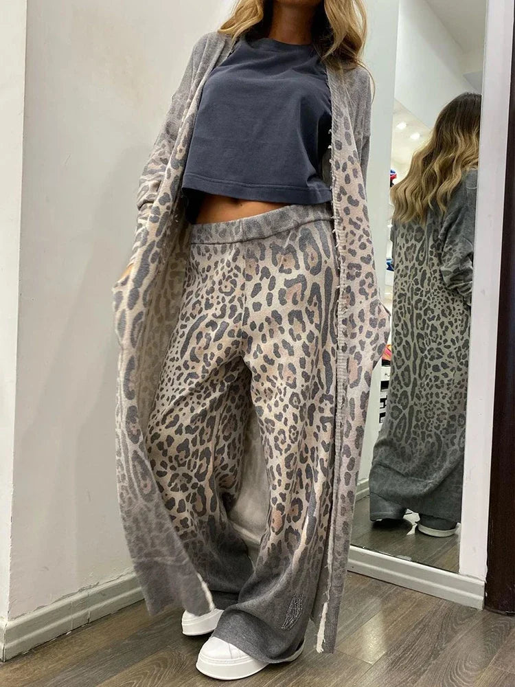 Molly | Leopard print Sweater and Pants Set