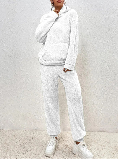 Indiana | Comfortable Winter Hoodie and Pants Set