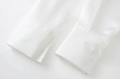 Sabine | Satin evening dress with V-neck