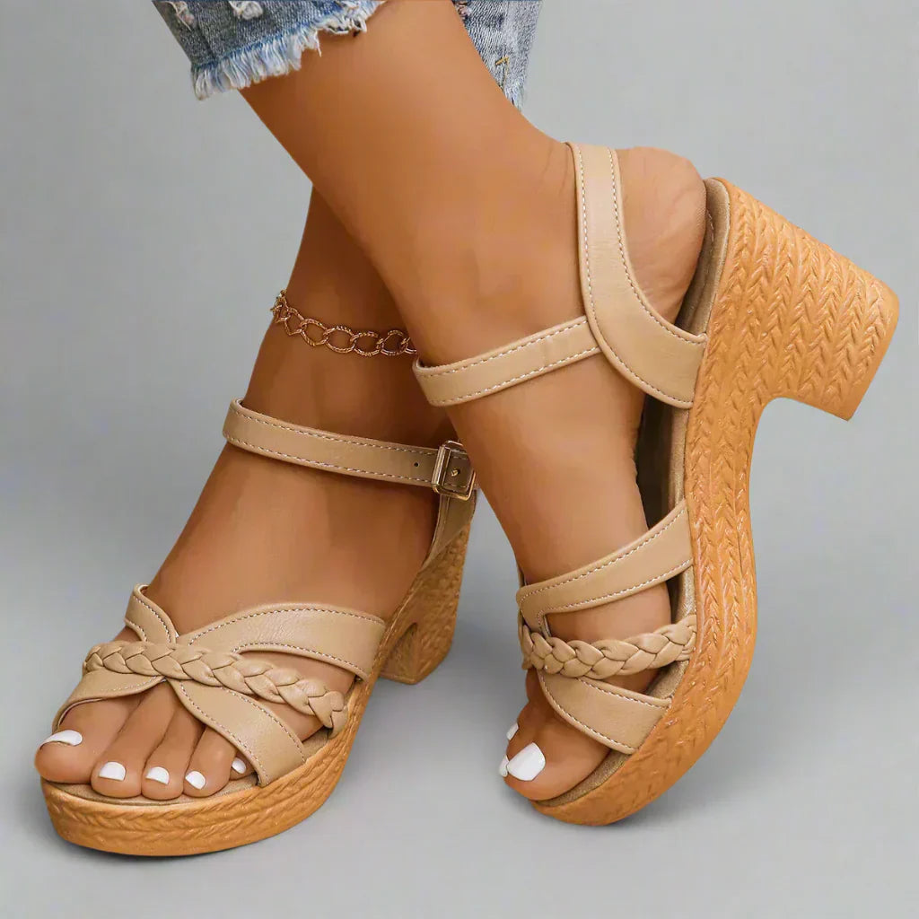 Senna | Fashionable Orthopedic Sandals