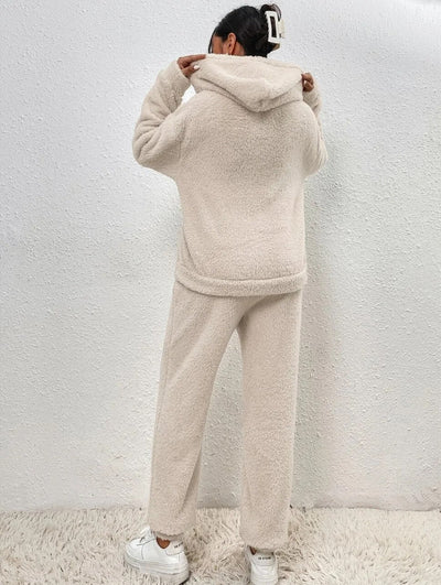 Indiana | Comfortable Winter Hoodie and Pants Set