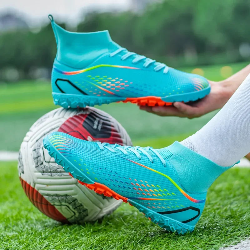 Thomas | Non slip outdoor football boots