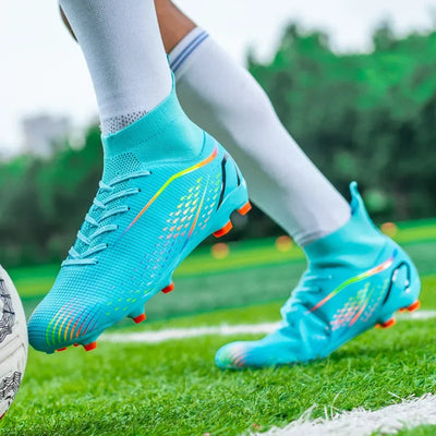 Thomas | Non slip outdoor football boots