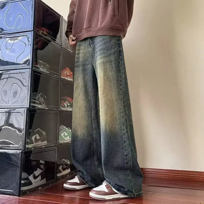 Tom | Casual style with wide leg baggy jeans