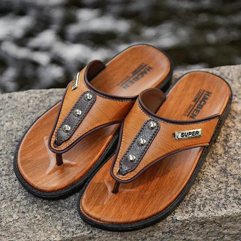 Brayden | Comfortable and durable flip flops Sandals