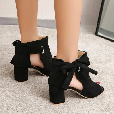 Stephanie | Stylish retro heels