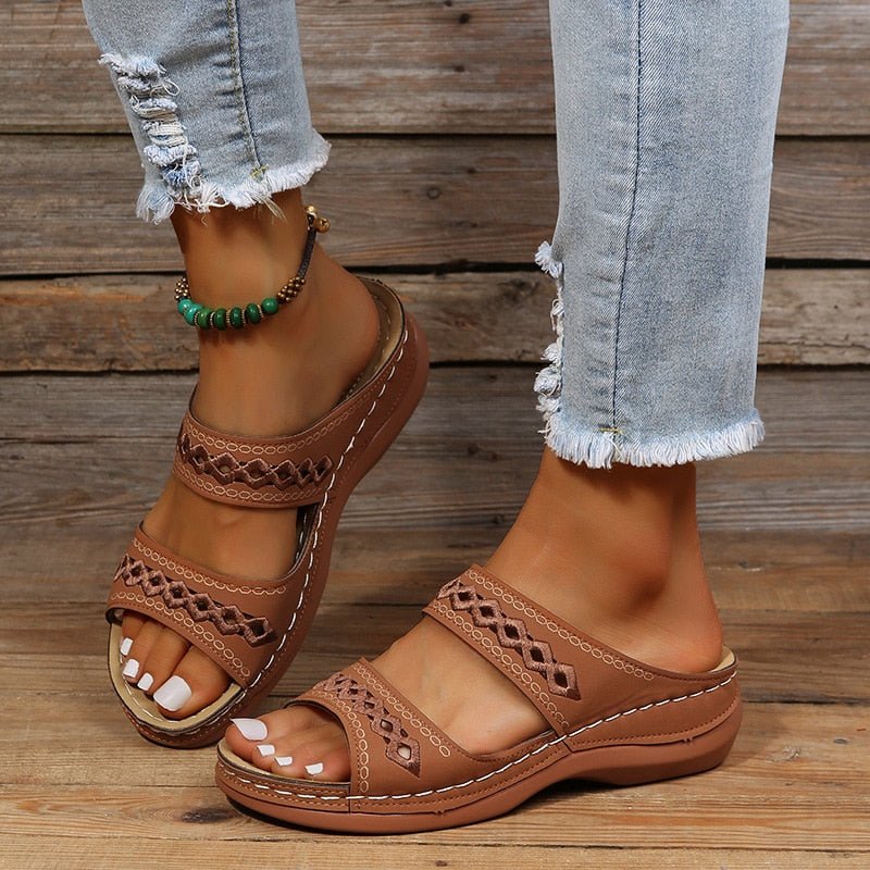 Hannah | Trendy Orthopedic sandals