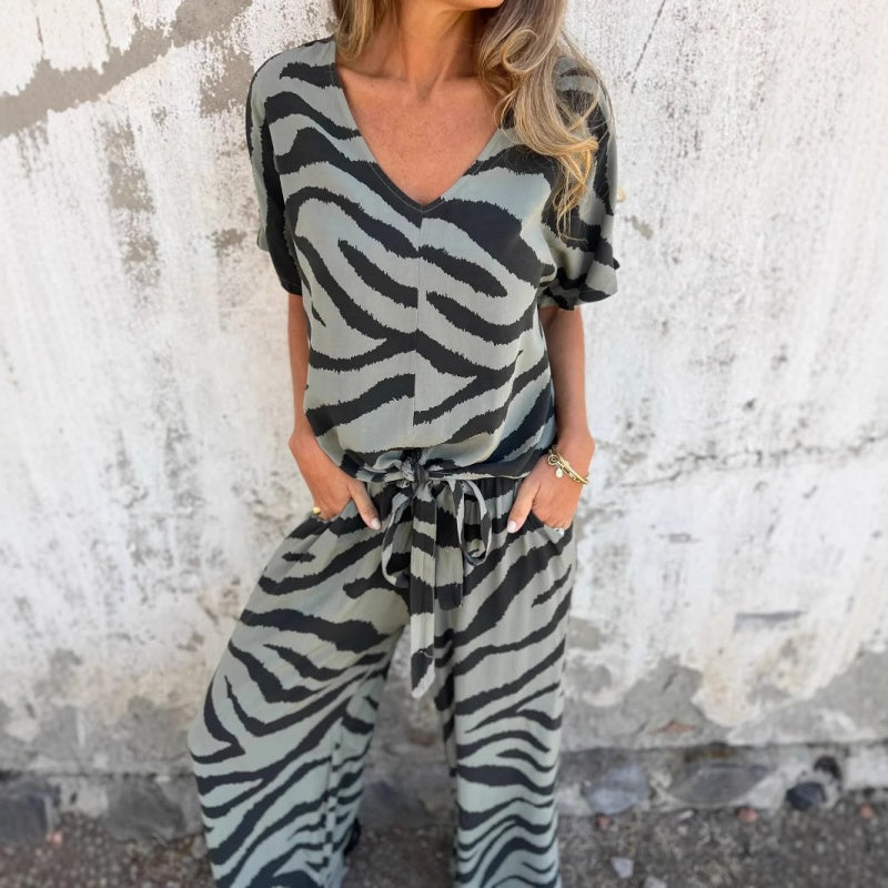 Maria | V-neck zebra print 2-piece set