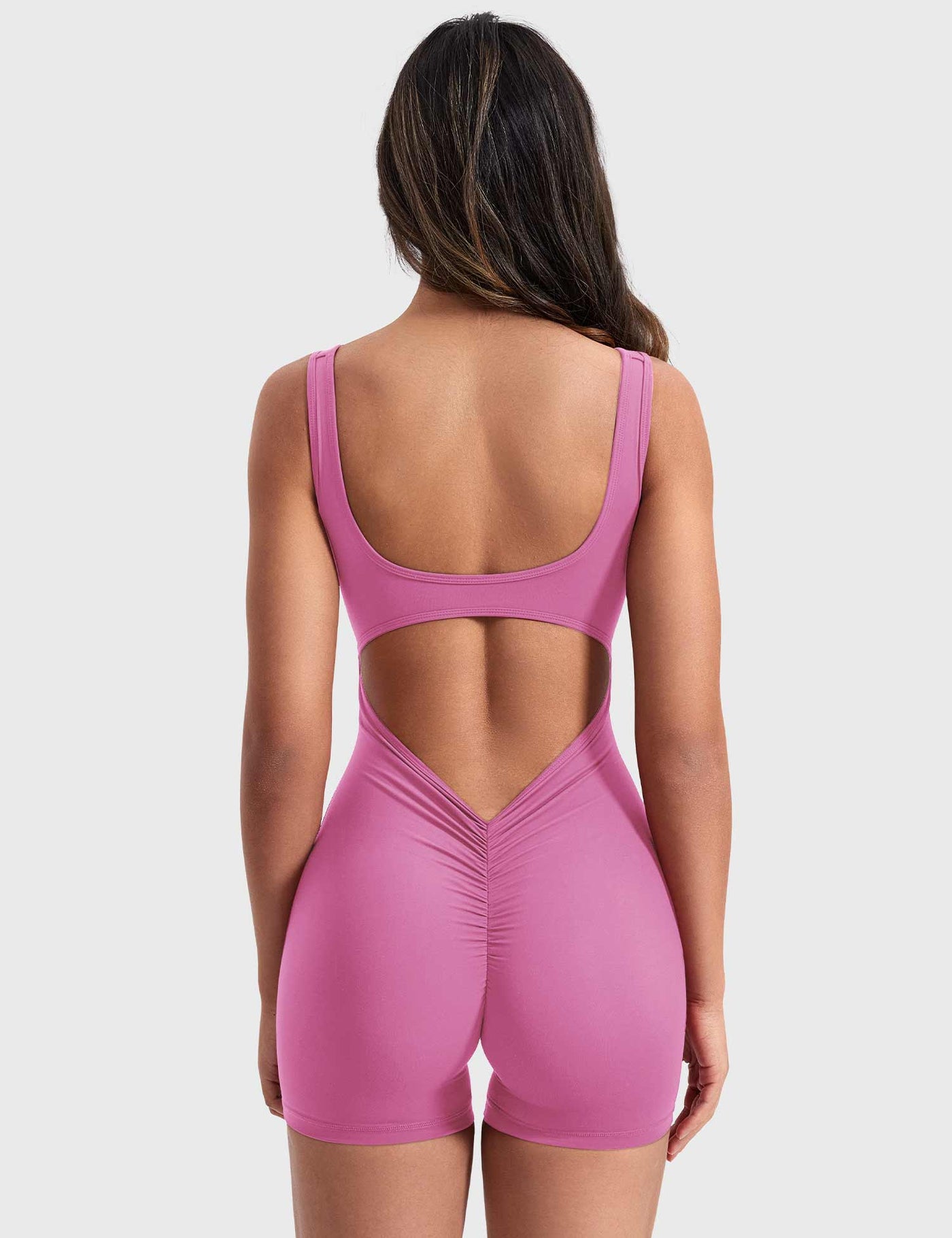 Arabella | Trendy one-piece suit with V-back