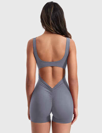 Arabella | Trendy one-piece suit with V-back