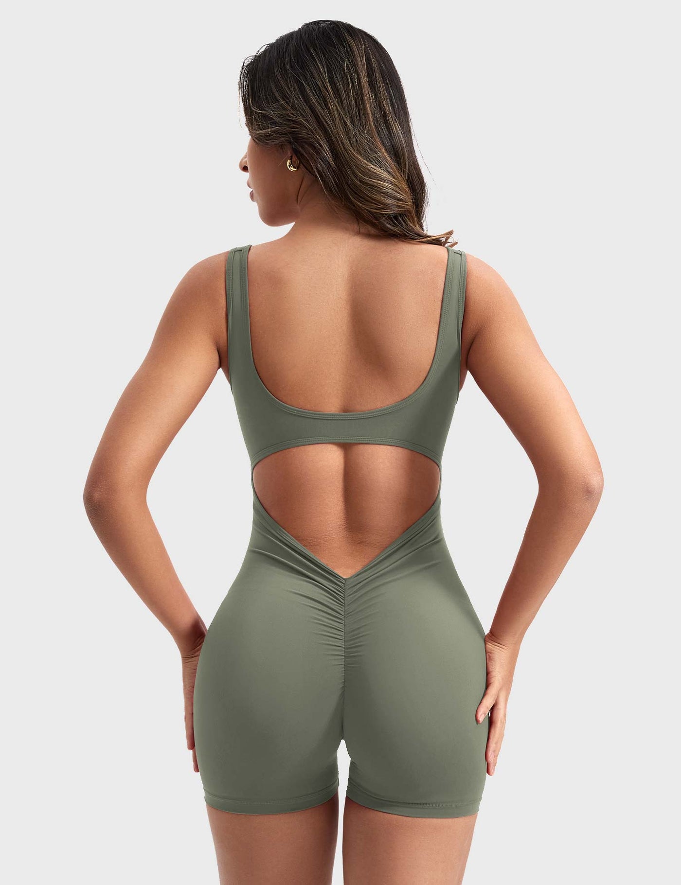 Arabella | Trendy one-piece suit with V-back