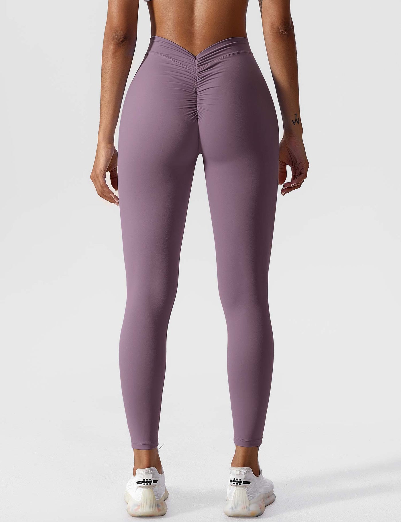 Hazel | Modern V-back Ruched Leggings