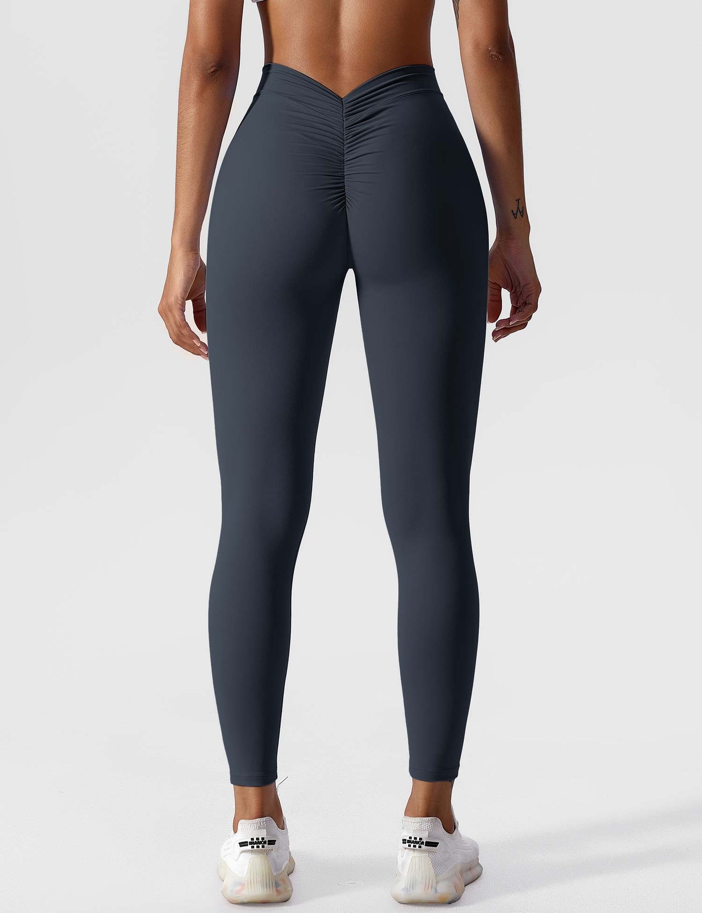 Hazel | Modern V-back Ruched Leggings