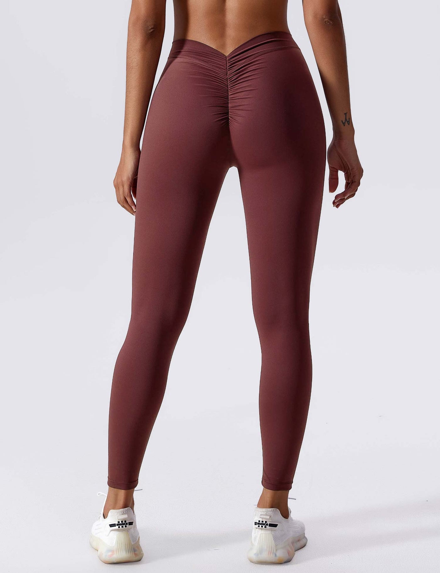 Hazel | Modern V-back Ruched Leggings