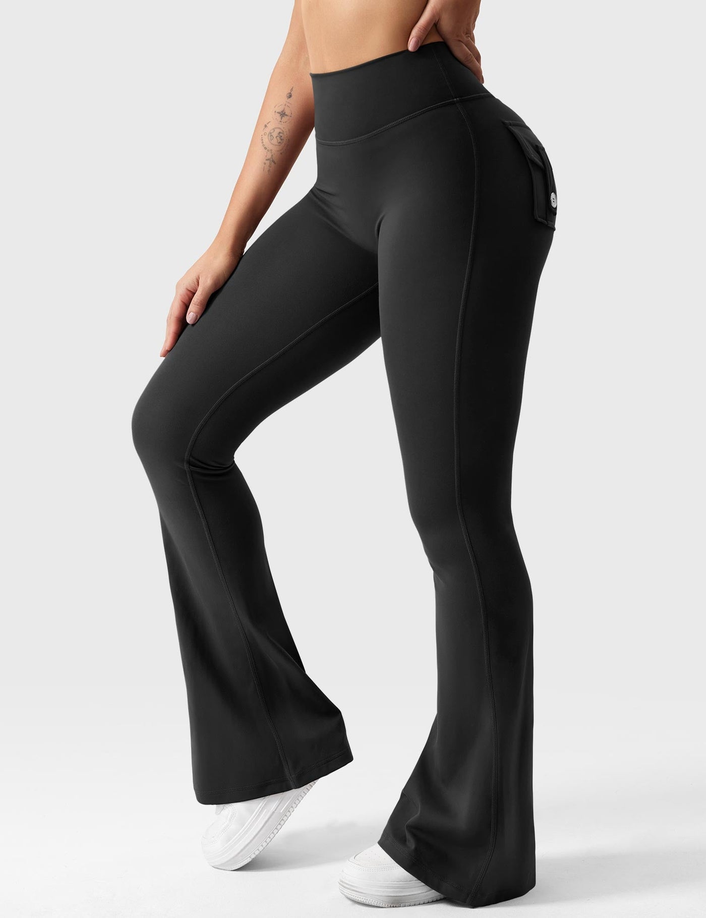 Layla | Soft Flared Leggings with Pockets